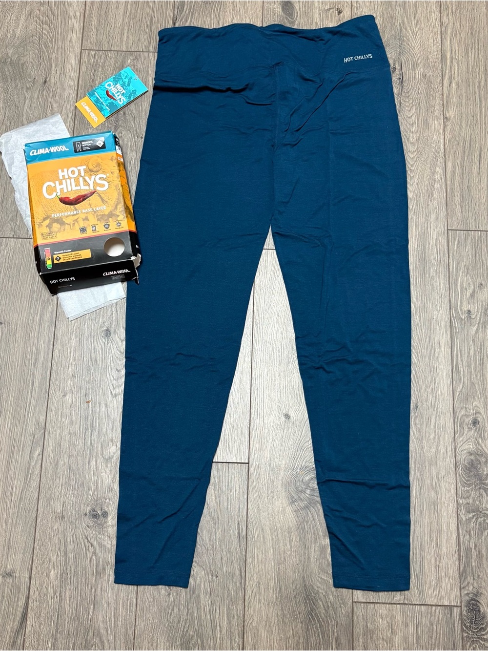 Hot chillys wool base layer skiing
